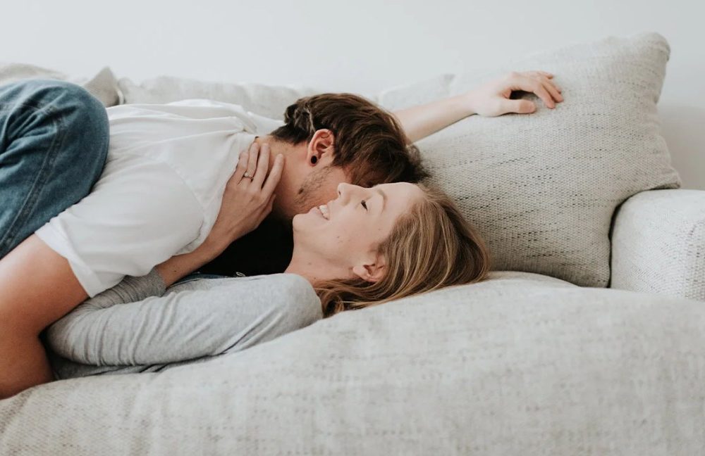 How to Hump Ur Pillow,