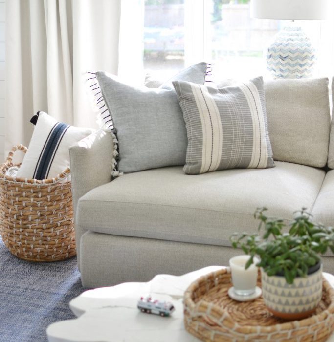 What Color Pillows for Gray Couch,