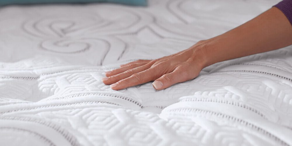 How to Choose a Pillow for a Memory Foam Mattress
